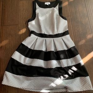 Elle Dresses - ELLE polka dot A line Dress Elle Dresses - ELLE polka dot A line Dress
